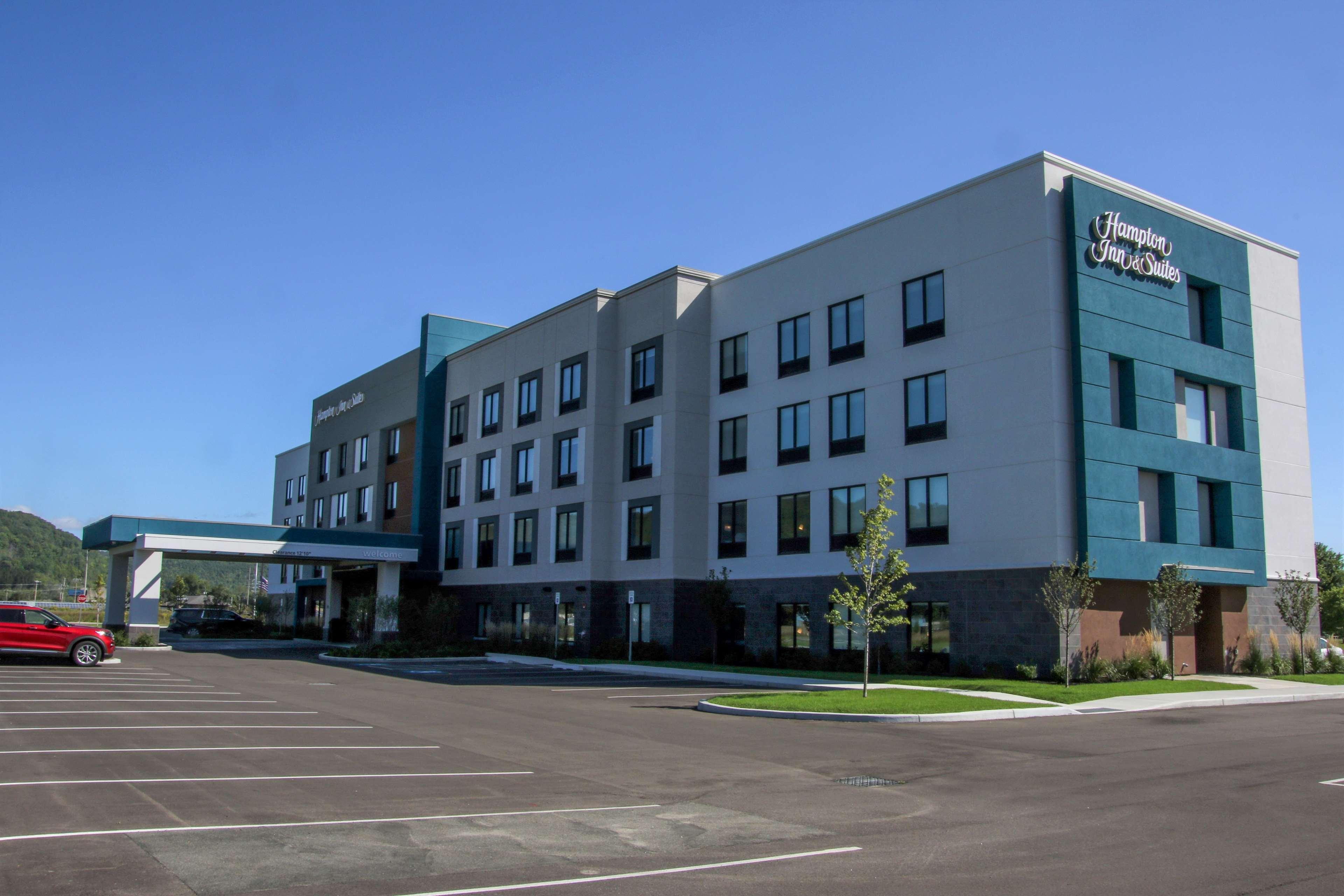 Hampton Inn & Suites Olean, Ny Exterior photo