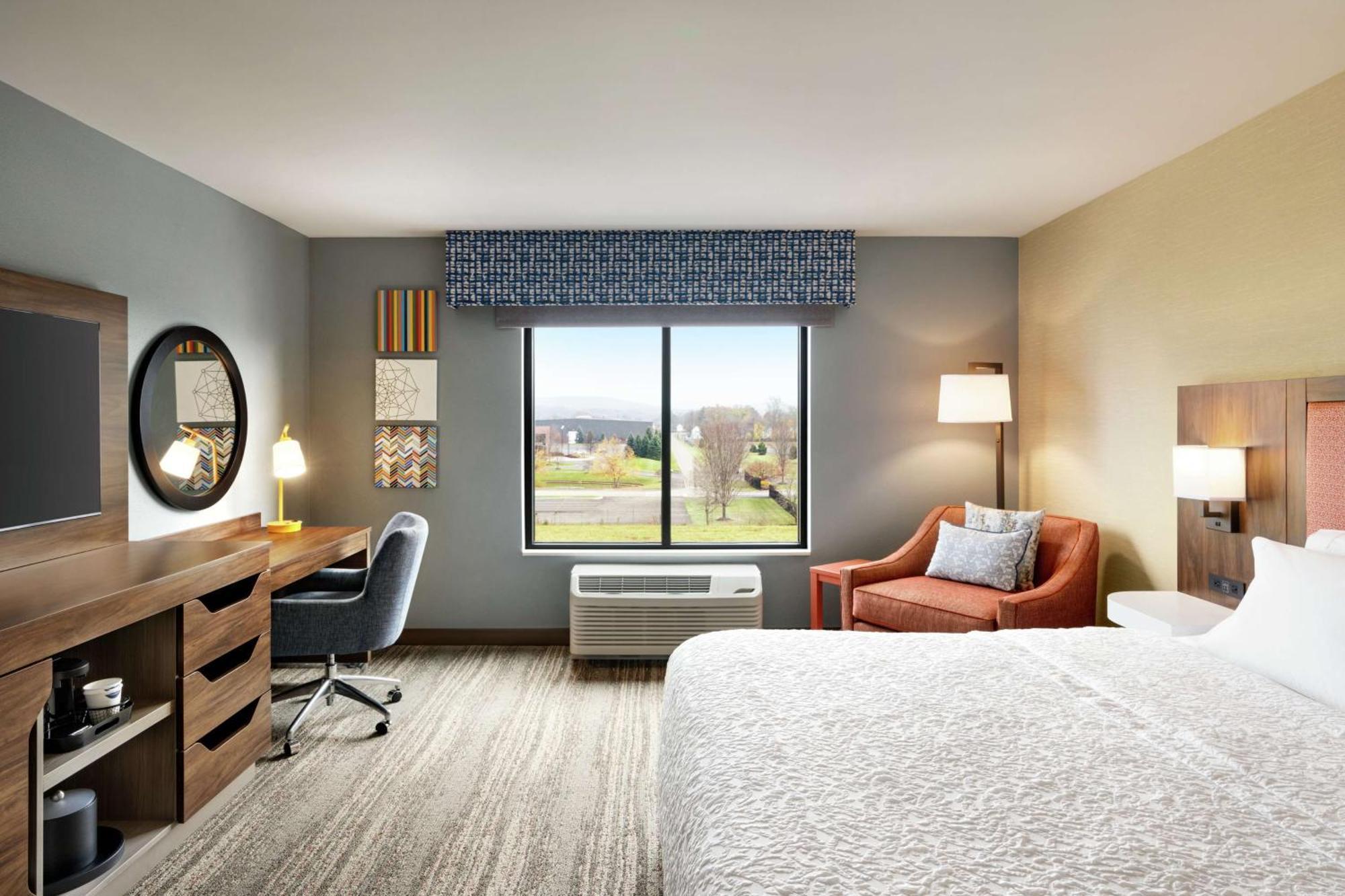Hampton Inn & Suites Olean, Ny Exterior photo